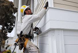 Best Insulated Siding Installation  in Windsor, MO